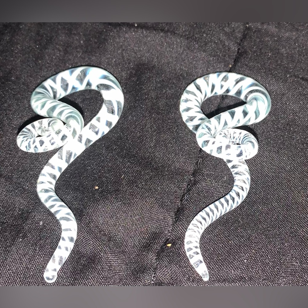 Glass Tapered Gauges (Size 2g)